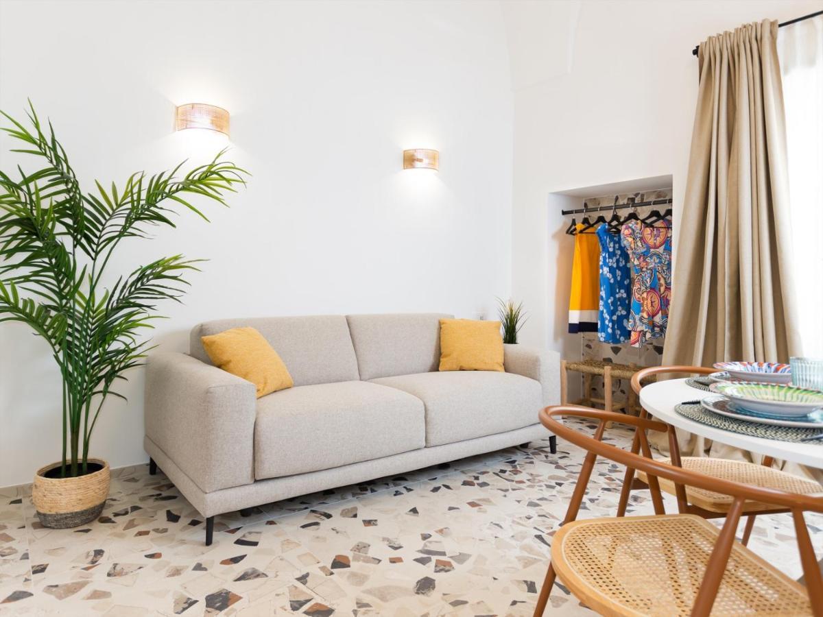 Cally Suite Room Мартина Франка Екстериор снимка