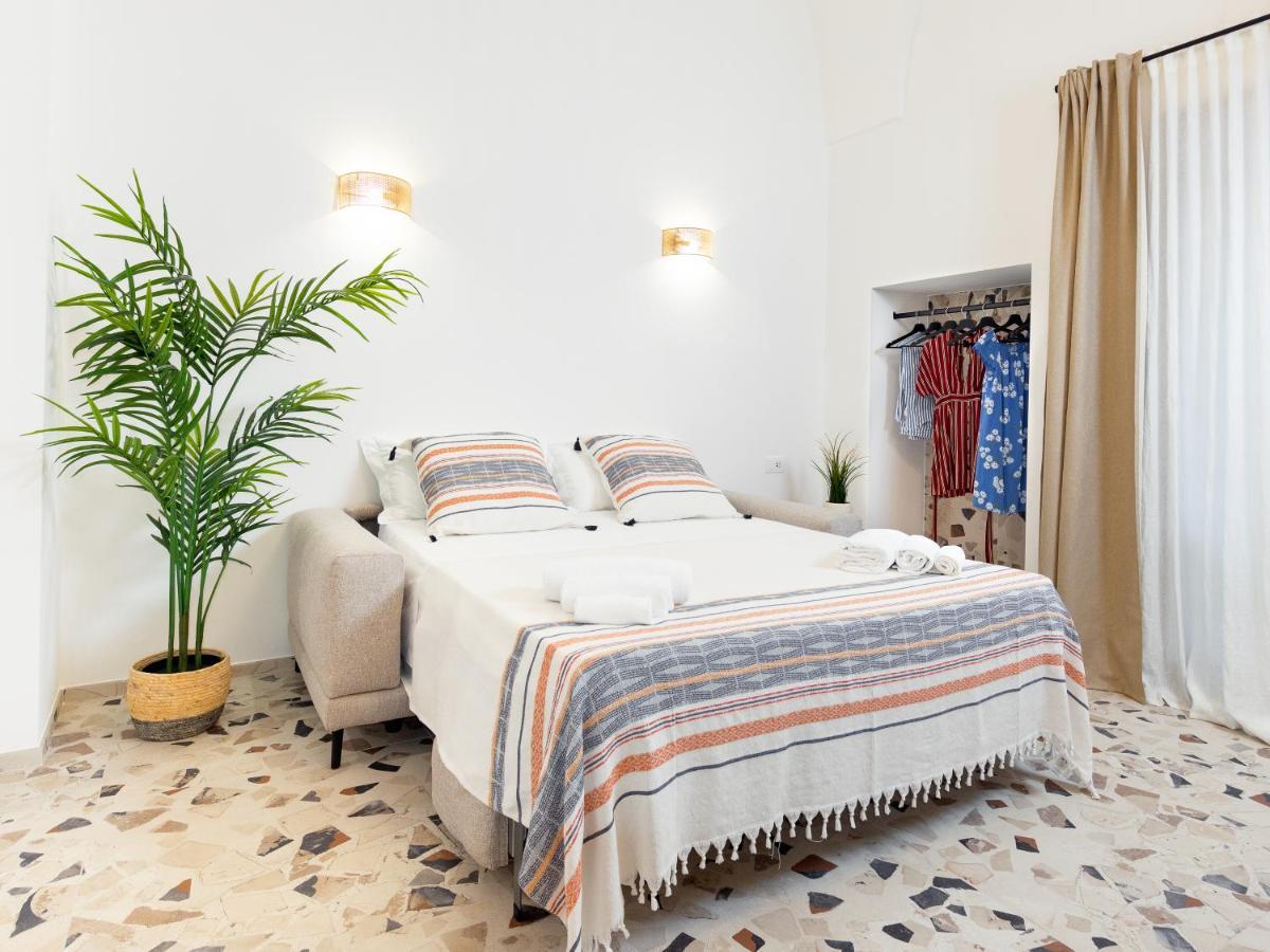 Cally Suite Room Мартина Франка Екстериор снимка